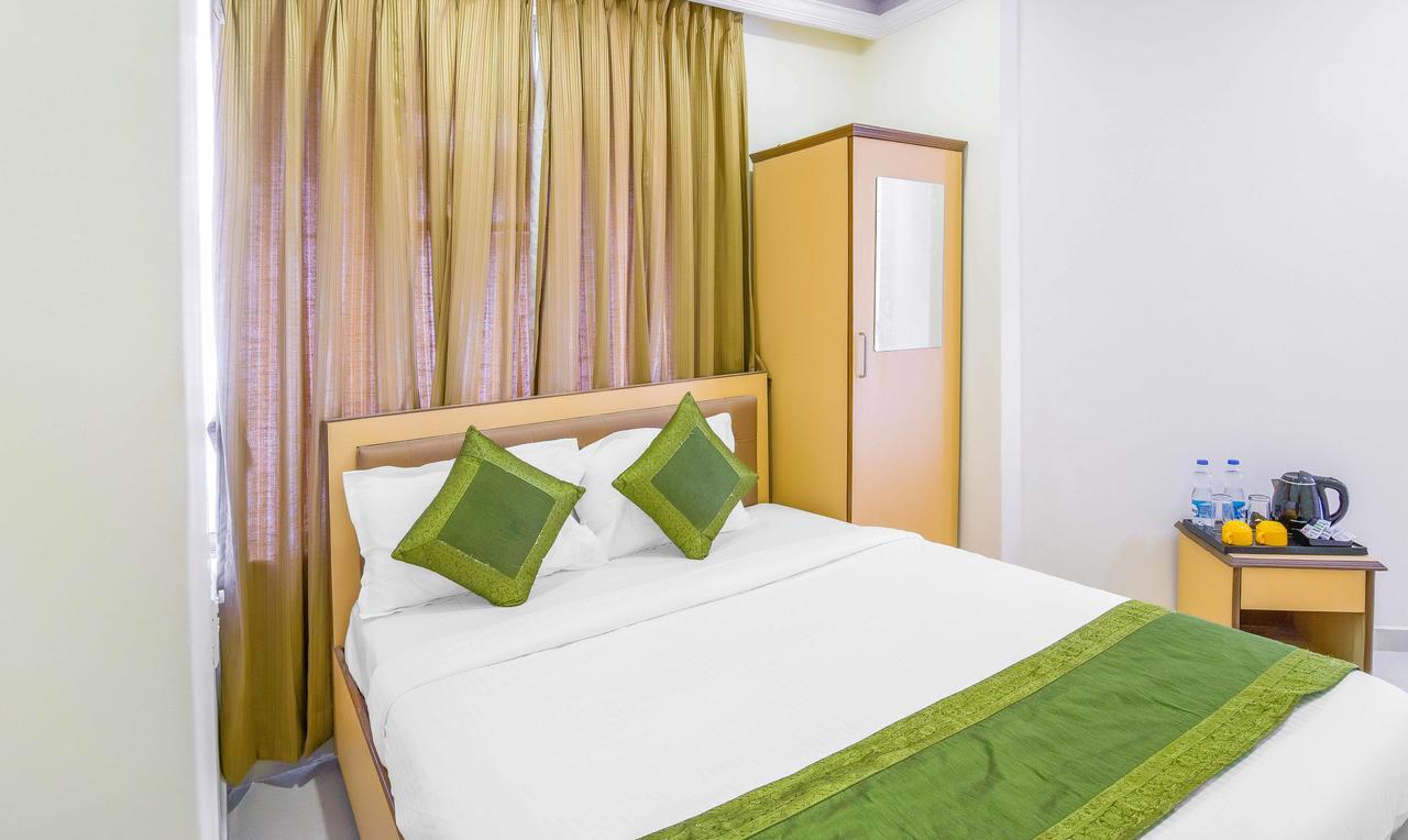 Treebo Orbit Inn Mumbai  Buitenkant foto