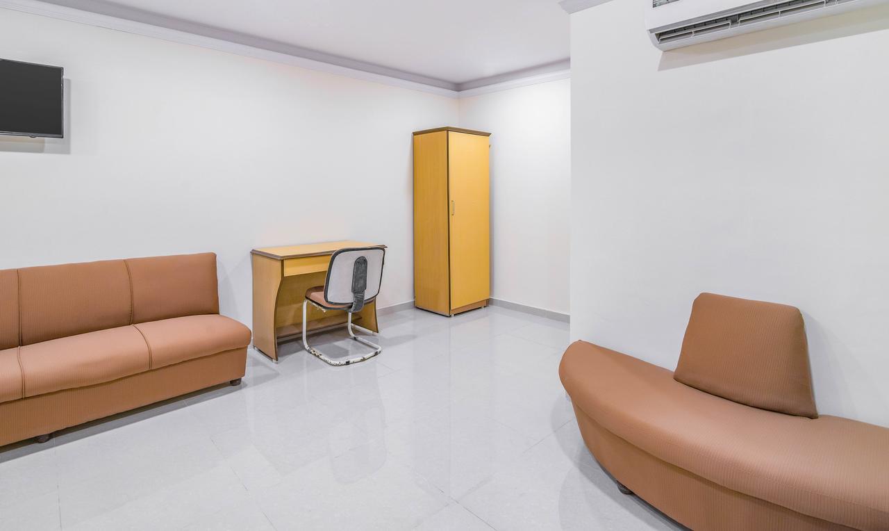 Treebo Orbit Inn Mumbai  Buitenkant foto