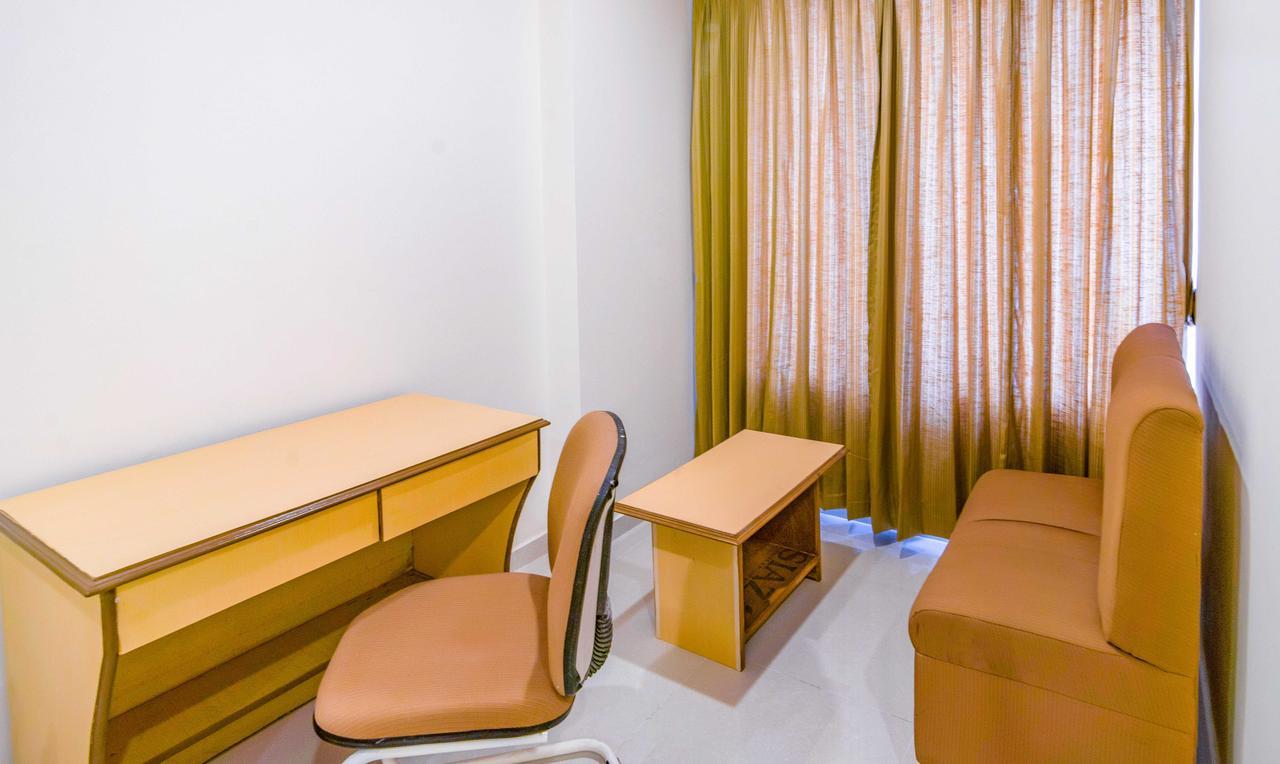 Treebo Orbit Inn Mumbai  Buitenkant foto