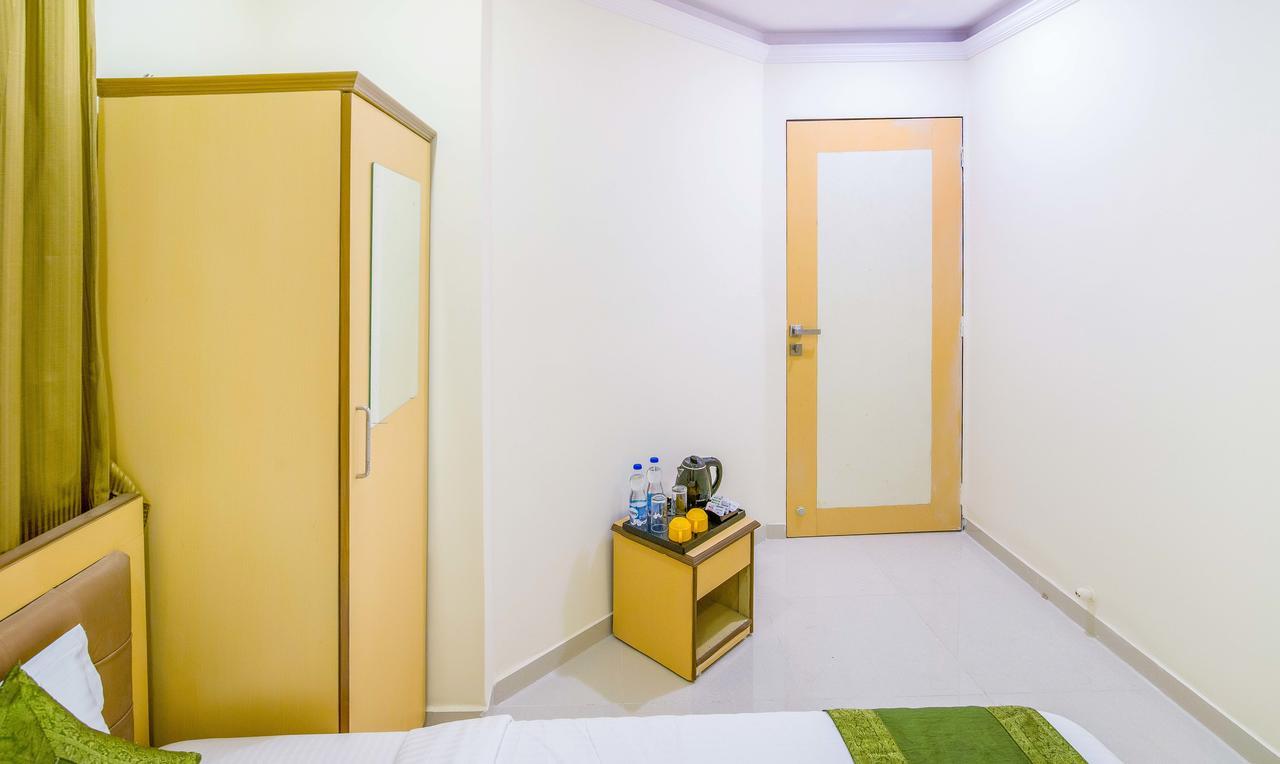 Treebo Orbit Inn Mumbai  Buitenkant foto